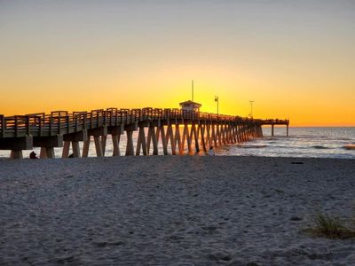 Venice pier only six miles away! | Image 2