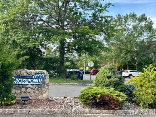 435 Meade Ct, East Brunswick, NJ, 08816-1869 | Card Image