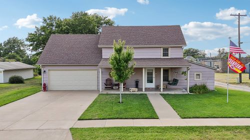 121 S Rhodes, Pretty Prairie, KS, 67570 | Card Image