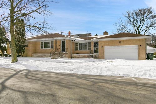 16560 Greenwood Ave, South Holland, IL, 60473-2540 | Card Image