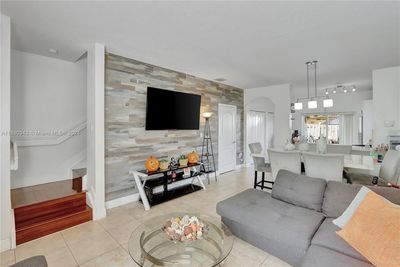 13769 Sw 170th Ter, Townhouse with 2 bedrooms, 2 bathrooms and null parking in Miami FL | Image 2