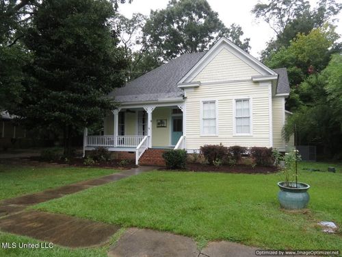 316 N Church St, Brookhaven, MS, 39601-2706 | Card Image