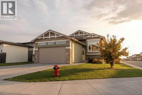 318 Lynx Road N, Lethbridge, AB, T1H6X8 | Card Image