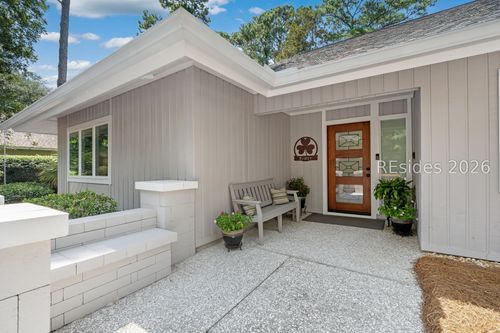 27 Pineland Rd, Hilton Head Island, SC, 29926-1803 | Card Image