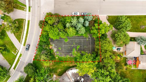58 Parkview Pl, Brampton, ON, L6W | Card Image