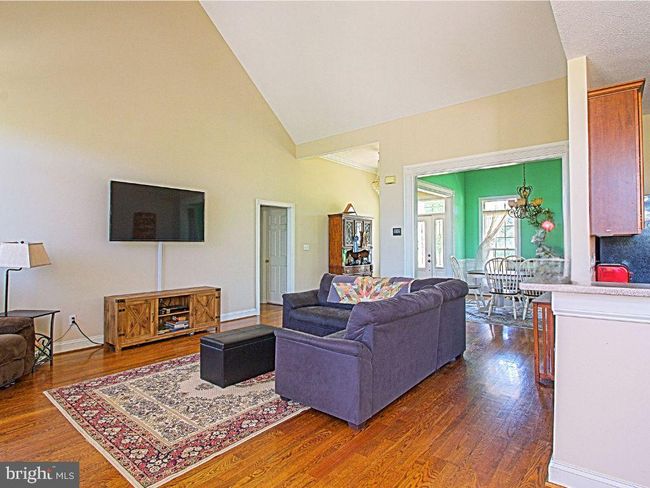 551 N Buckton Rd, House other with 4 bedrooms, 4 bathrooms and null parking in Middletown VA | Image 5