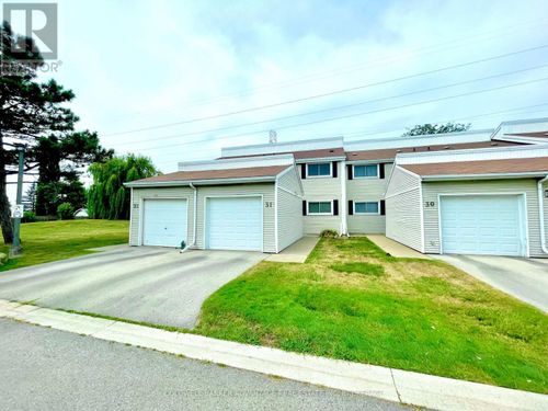 31-7001 Casey St, Niagara Falls, ON, L2J3G6 | Card Image