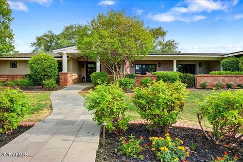 150 E Wagon Wheel Drive, Phoenix, AZ, 85020 | Card Image