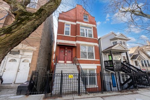 coach-2011 W Cullerton Street, Chicago, IL, 60608 | Card Image