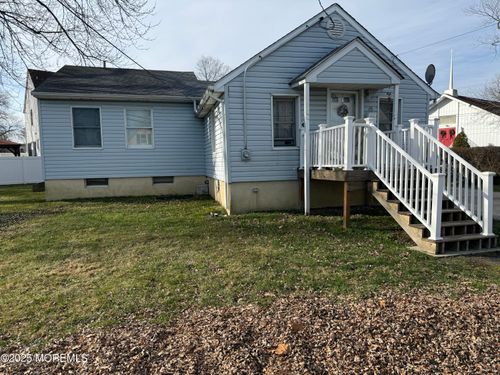 45 Bayview St, Cliffwood, NJ, 07721-1056 | Card Image