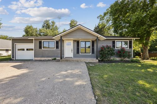 656 Sardis St, Midlothian, TX, 76065-7056 | Card Image