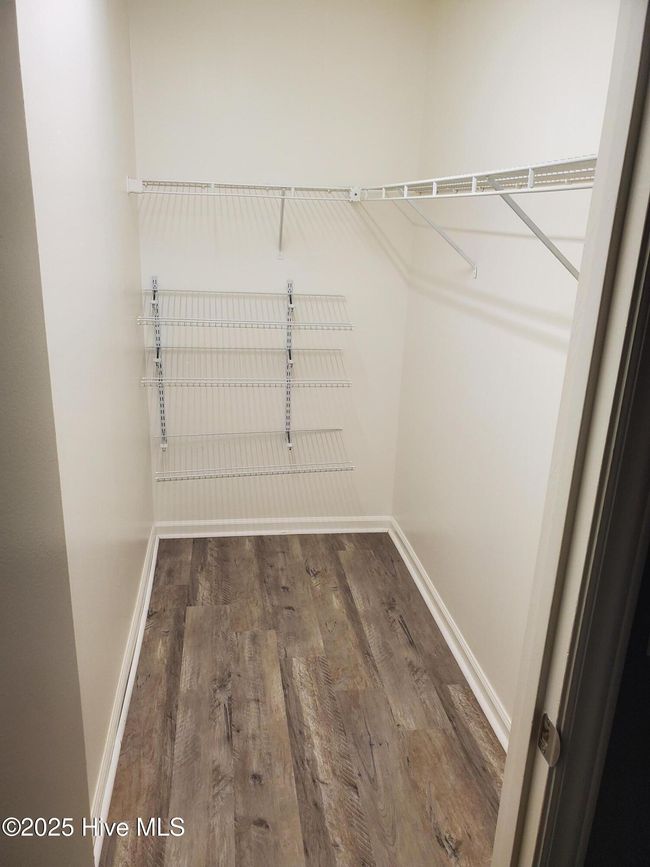 APT-304C - 4220 Wilshire Blvd, Condo with 1 bedrooms, 1 bathrooms and 1 parking in Wilmington NC | Image 8