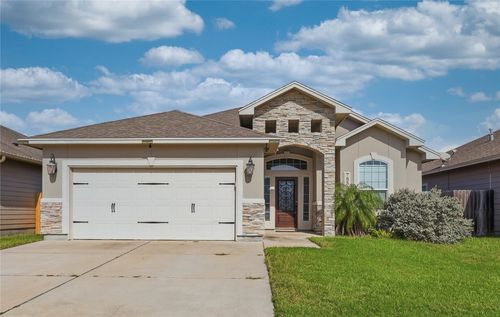 7658 Granite Dr, Corpus Christi, TX, 78414-2184 | Card Image
