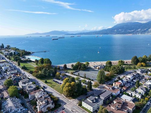 1346 Laburnum St, Vancouver, BC, V6J3W3 | Card Image