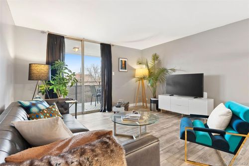 apt-5g-1200 Vine St, Denver, CO, 80206-2946 | Card Image