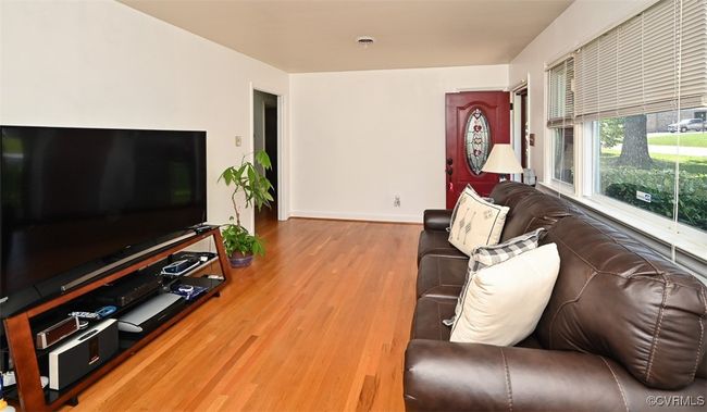 2931 Delfin Rd, House other with 3 bedrooms, 2 bathrooms and null parking in Midlothian VA | Image 7