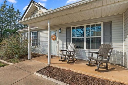 2647 Teamon Rd, Griffin, GA, 30223-5857 | Card Image