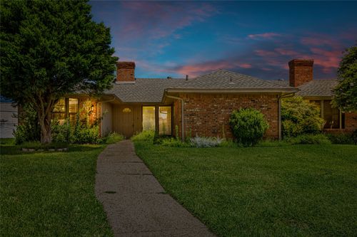 1007 Wimbledon Ln, Plano, TX, 75075-2249 | Card Image