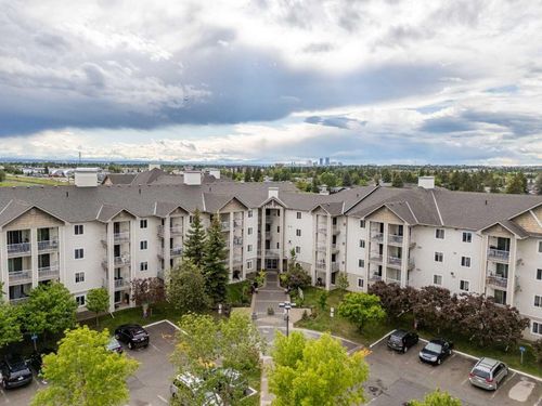 146-1717 60 St Se, Calgary, AB, T2A7Y7 | Card Image
