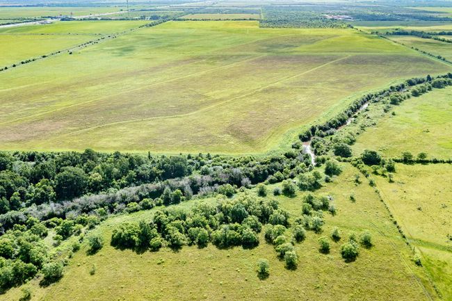 000 N Fm 1724 Rd, Home with 0 bedrooms, 0 bathrooms and null parking in Hankamer TX | Image 16
