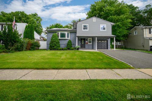 26 Desser Pl, Metuchen, NJ, 08840-1706 | Card Image