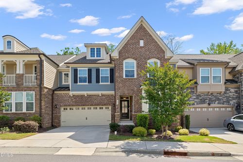 226 Kentigern Dr, Raleigh, NC, 27606-5639 | Card Image