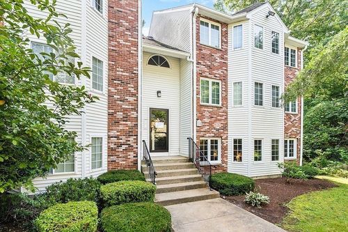 unit-t-116 Tall Oaks Dr, South Weymouth, MA, 02190-3515 | Card Image