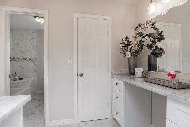12707 Pleasant Grove Rd, House other with 4 bedrooms, 3 bathrooms and 2 parking in Cypress TX | Image 22