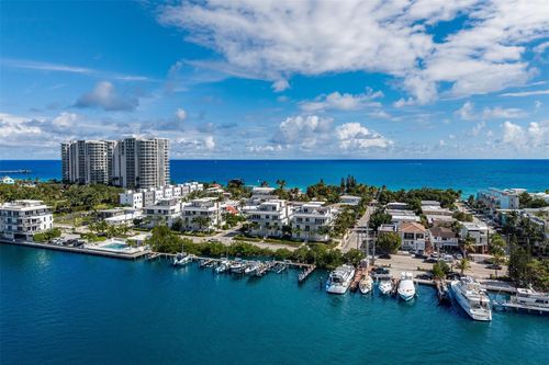 350 Desoto St, Hollywood, FL, 33019-4502 | Card Image