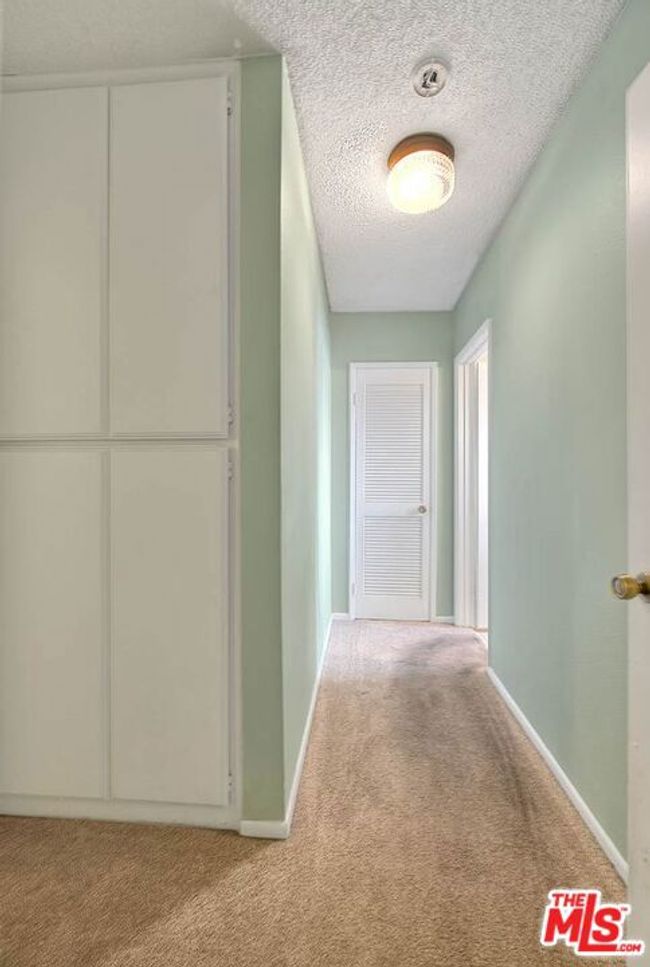 UNIT-4 - 5815 Bowcroft St, Condo with 1 bedrooms, 1 bathrooms and 1 parking in Los Angeles CA | Image 18