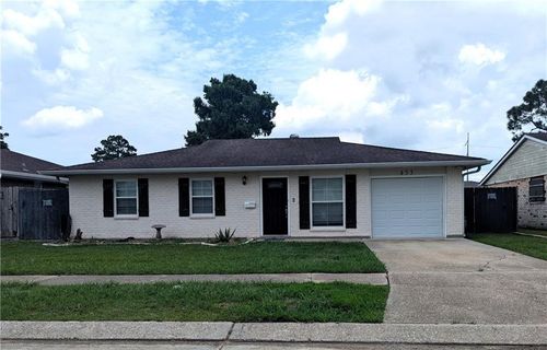 433 Grovewood Dr, Gretna, LA, 70056-7801 | Card Image