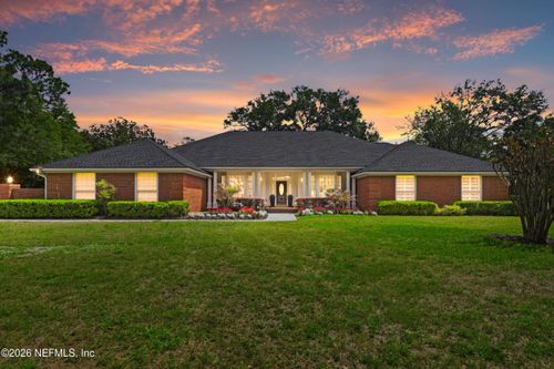 8127 Middle Fork Ln, Jacksonville, FL, 32256-7369 | Card Image