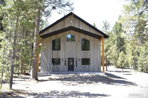 4393 Sasquatch Ave, Island Park, ID, 83429 | Card Image