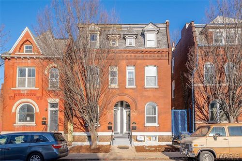 1723 S Tucker Blvd, Saint Louis, MO, 63104-3426 | Card Image