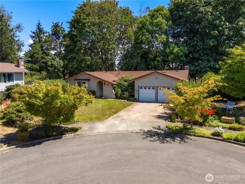 1908 Se 21st Place, Renton, WA, 98055 | Card Image