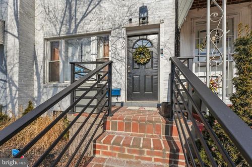1602 W St Ne, WASHINGTON, DC, 20018-1217 | Card Image