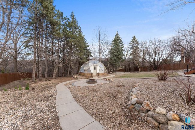 504 E Plum Creek Rd, House other with 4 bedrooms, 5 bathrooms and null parking in Sioux Falls SD | Image 47