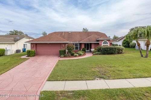 10351 Flag Rd, SPRING HILL, FL, 34608-8476 | Card Image