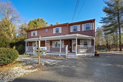 22 Coolidge Rd, Walpole, MA, 02081-4015 | Card Image