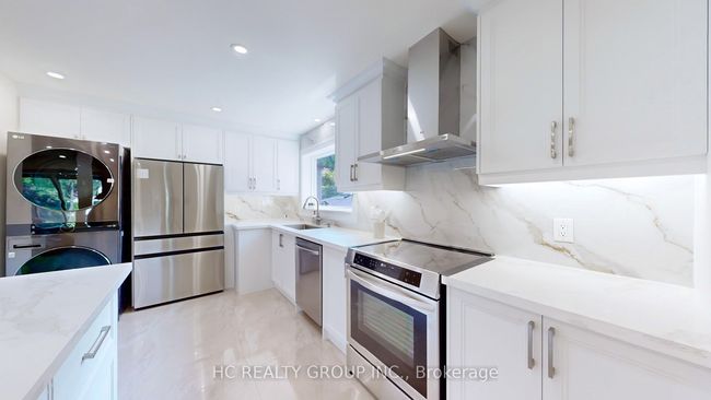 21 Sir Constantine Dr, House other with 4 bedrooms, 3 bathrooms and 4 parking in Markham ON | Image 15