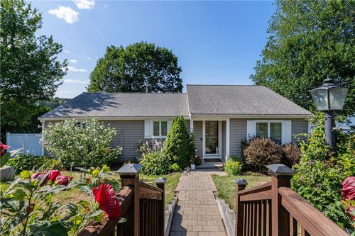 57 Cliff Dr, Assonet, MA, 02702-1377 | Card Image