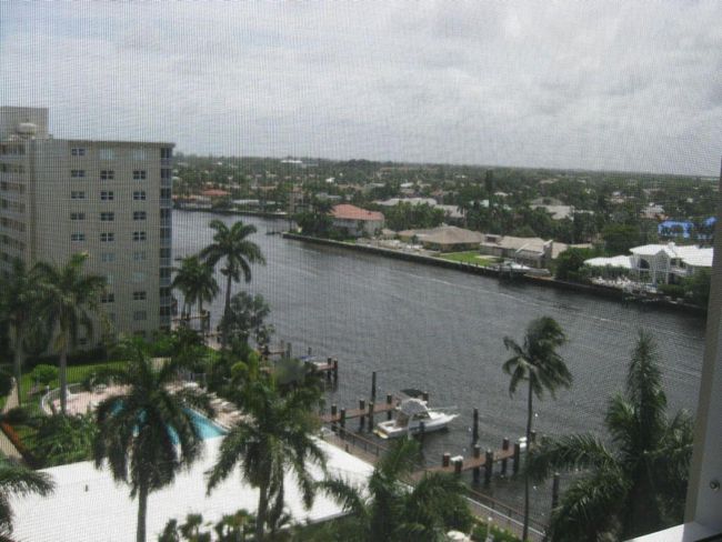 APT-1007 - 3212 S Ocean Blvd, Condo with 2 bedrooms, 2 bathrooms and null parking in Highland Beach FL | Image 4
