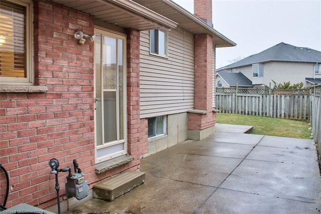 31 Carriagegate Dr, House other with 4 bedrooms, 2 bathrooms and 5 parking in Hamilton ON | Image 17