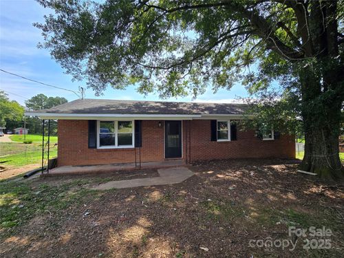 235 Roseborough Rd, Grover, NC, 28073-9684 | Card Image