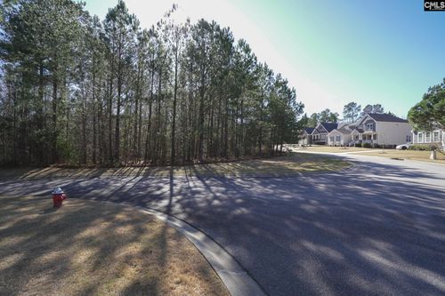 329 Brunner Cir, Blythewood, SC, 29016-7626 | Card Image