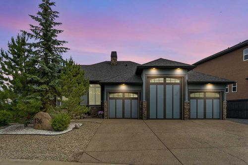 136 Magenta Crescent, Chestermere, AB, T1X0K9 | Card Image