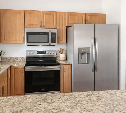 841 Se Cavern Ave, PORT SAINT LUCIE, FL, 34983-2773 | Card Image