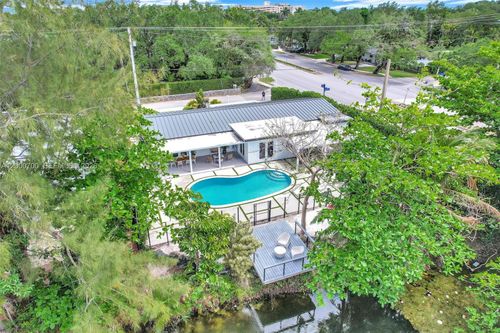 7142 Sw 65th Ave, South Miami, FL, 33143-3249 | Card Image