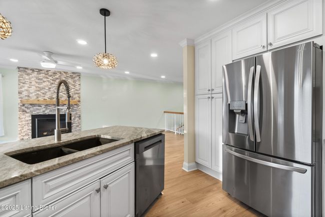3205 Lake Pointe Ct, House other with 3 bedrooms, 4 bathrooms and null parking in Crestwood KY | Image 42