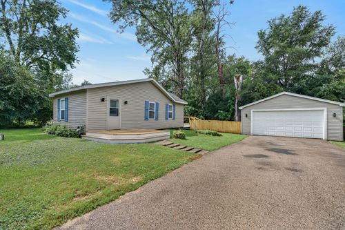 521 Elaine Ter, Lakemoor, IL, 60051-8876 | Card Image